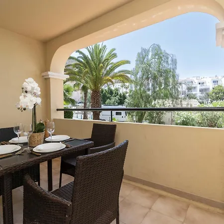 Daire Castle Harbour 41a - One Bed