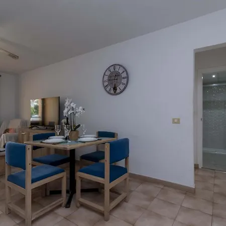 Castle Harbour 41a - One Bed Apartament Los Cristianos (Tenerife)